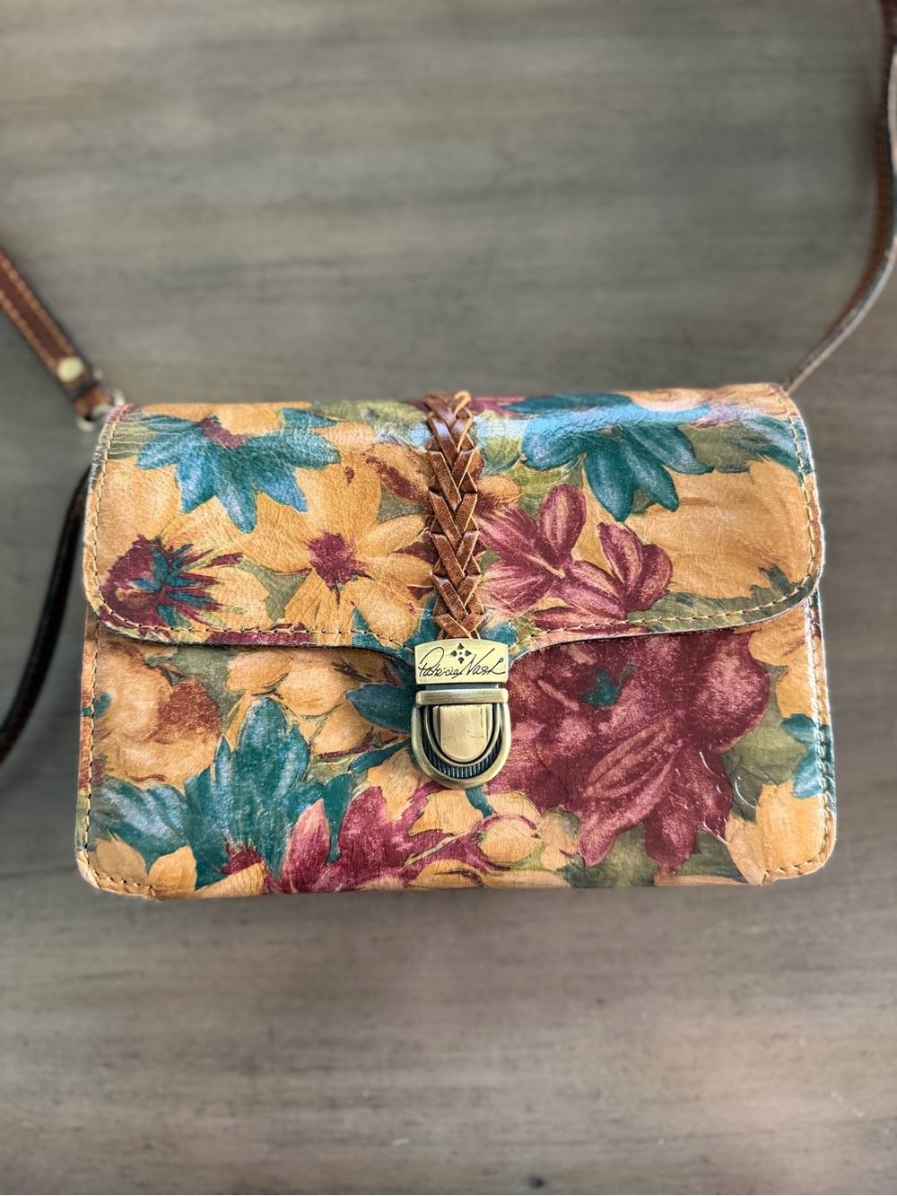 Patricia Nash Floral Leather Crossbody Purse Wristlet Built-In Wallet
